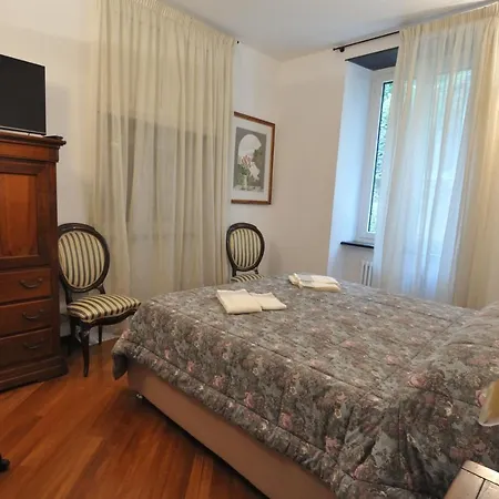La Casa Di Fede E Fran Apartment *